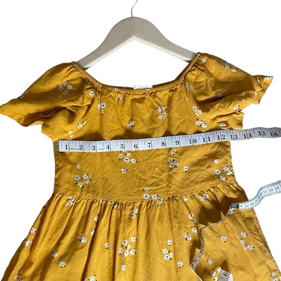 Girls Flowered Dress - Size 7 - Picture 2 of 5